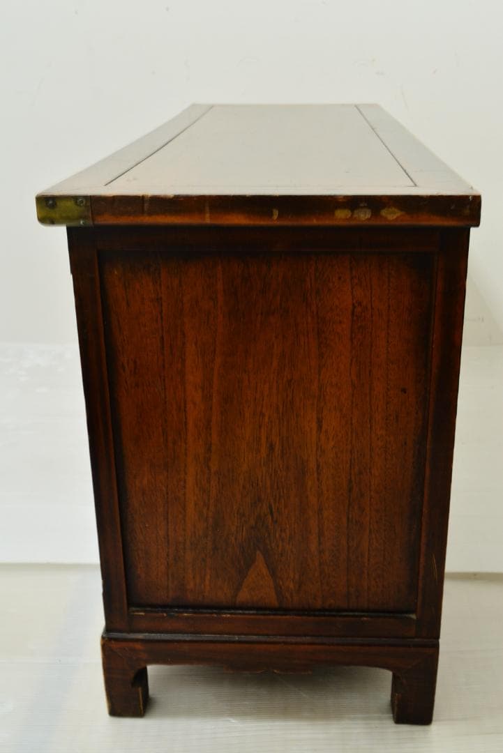李朝家具　箪笥　金具 引き出し４杯 飾り棚 収納家具