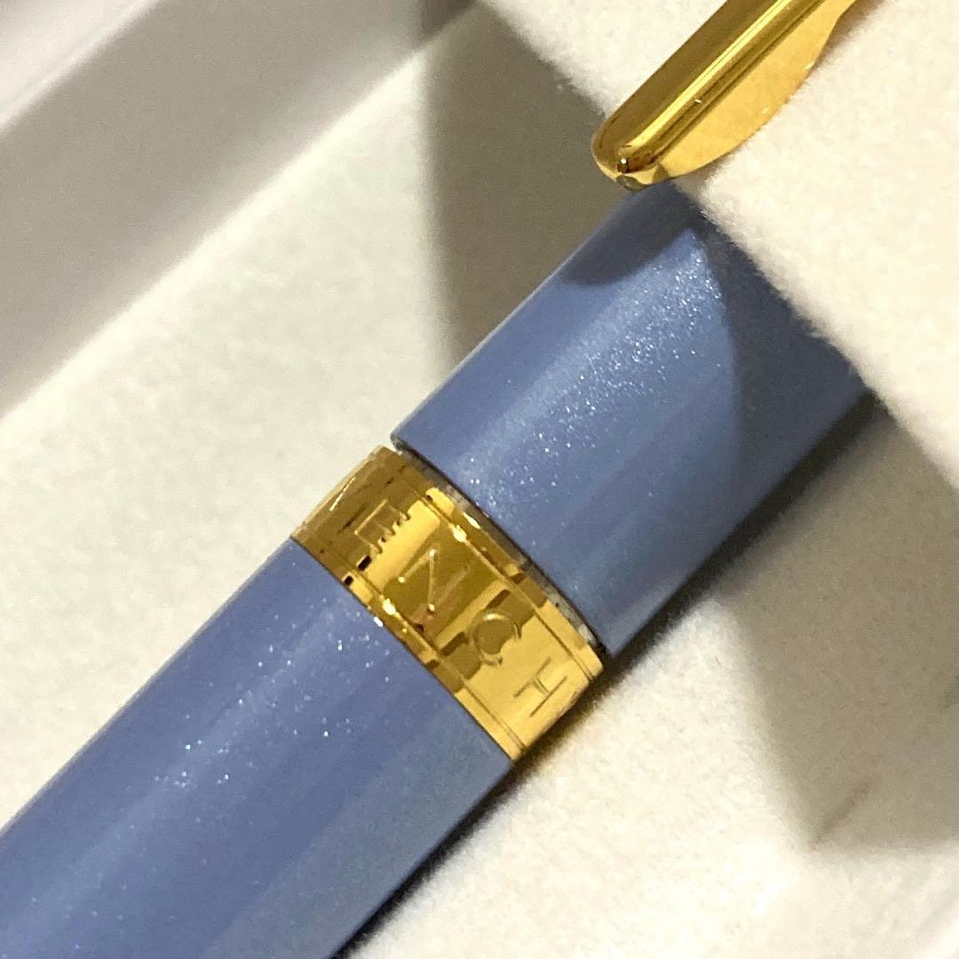新品　GIVENCHY ジバンシー　ボールペン　ブルー　未使用