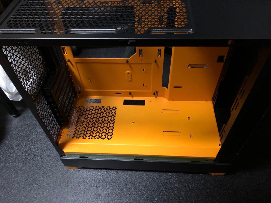 pcケース　Fractal Design pop air RGB orange