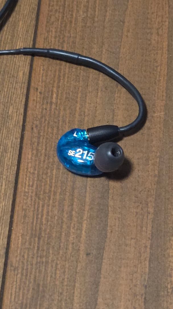 イヤホン3種類 SHURE SENNHEISER FINAL