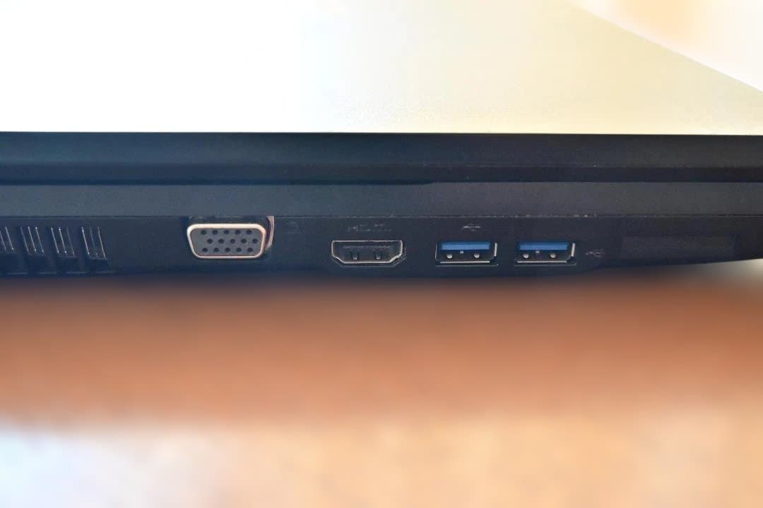 富士通 LIFEBOOK A574/H ノートパソコン