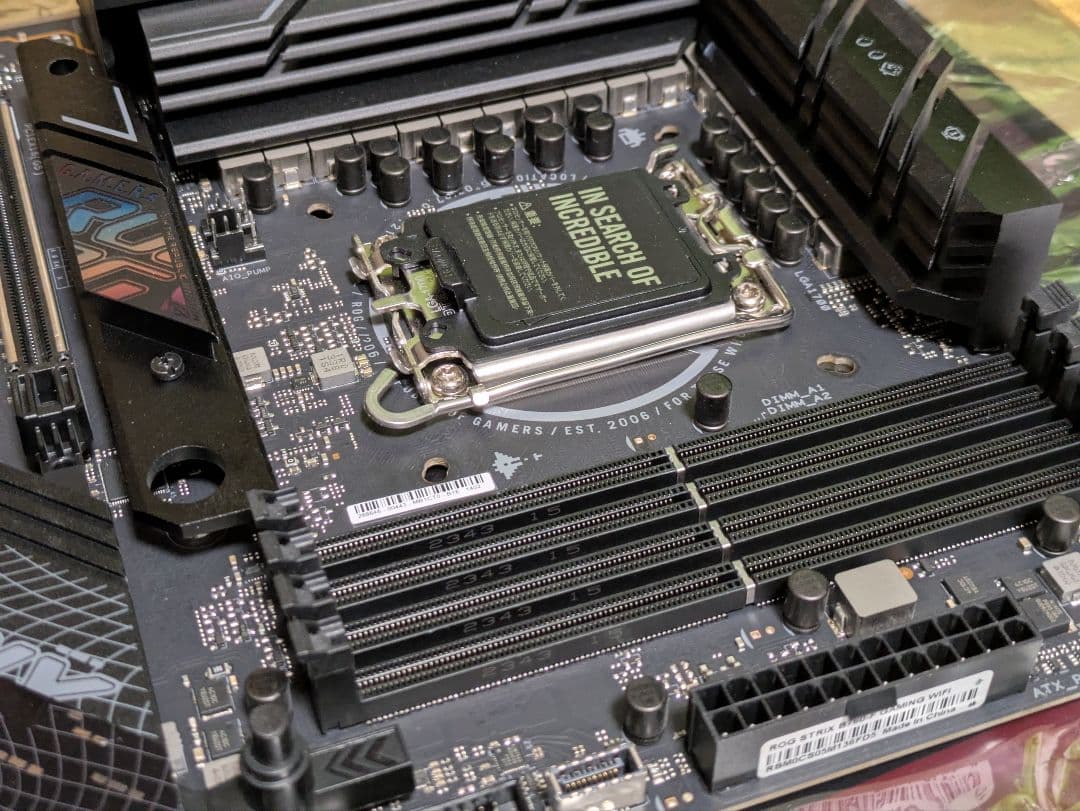 ROG STRIX B760-F GAMING WIFI マザーボード