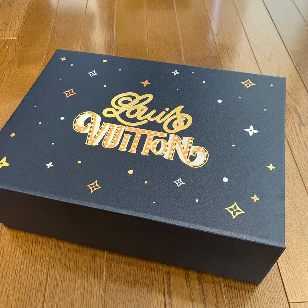 Louis Vuitton ギフトボックス 、紙袋19点