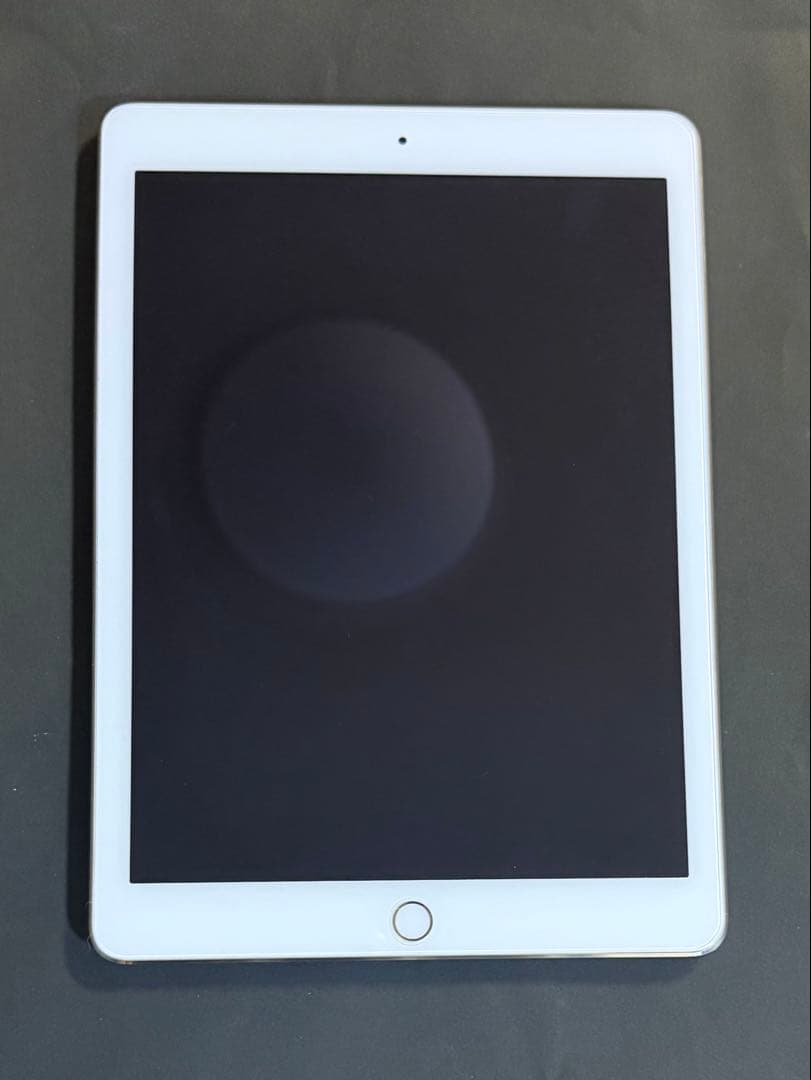 iPad Air2 64GB ゴールド 初期化済 動作確認済 ケース・フィルム付