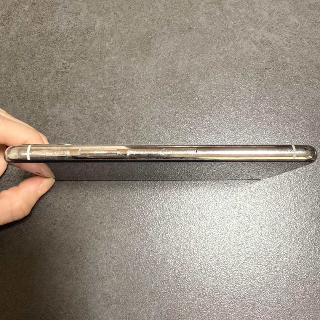 Apple iPhone 11 Pro シルバー 本体 512GB