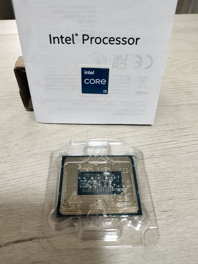 動作確認済 Intel Core i5-12400F 第12世代 LGA1700
