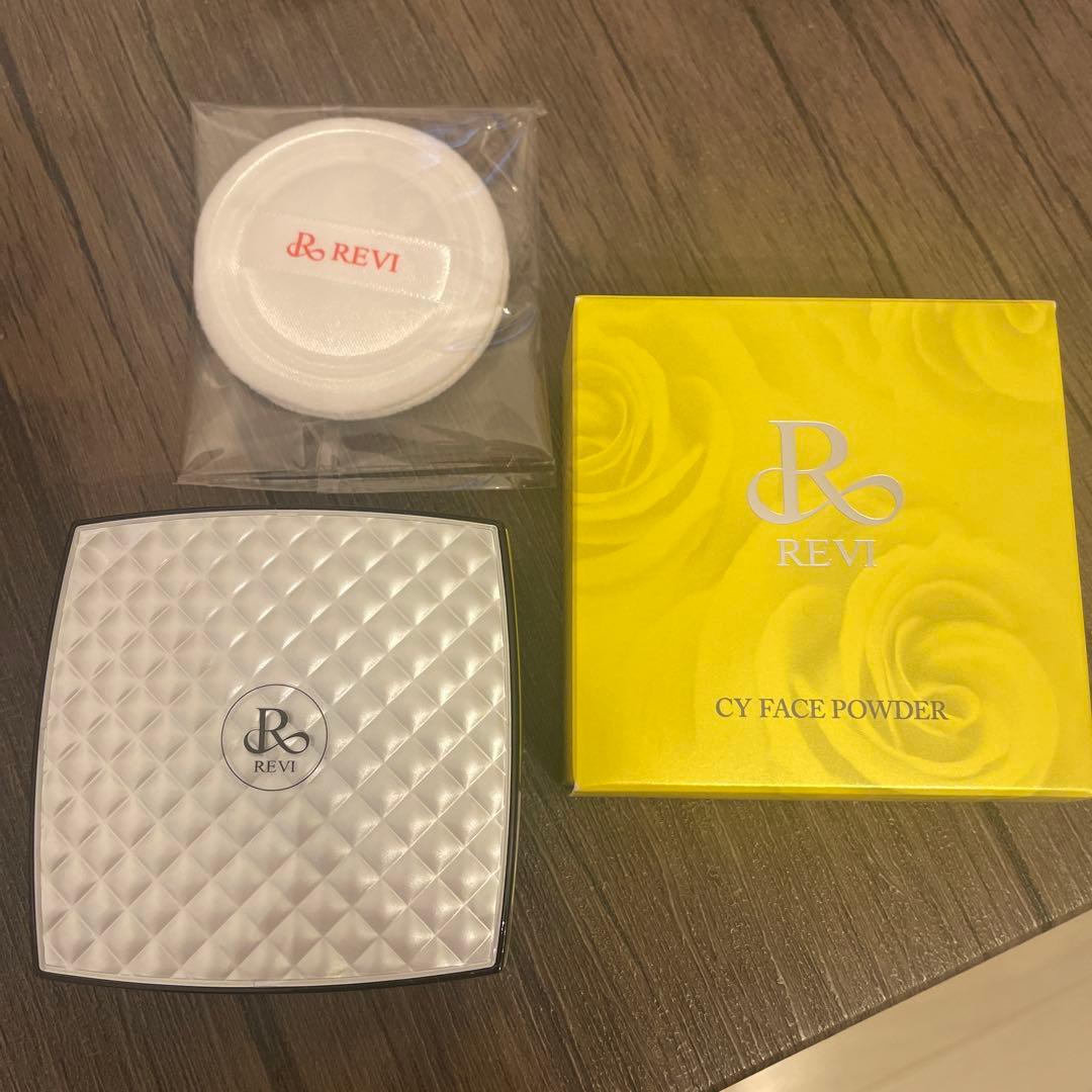 REVI CYフェイスパウダー　定価¥16,500