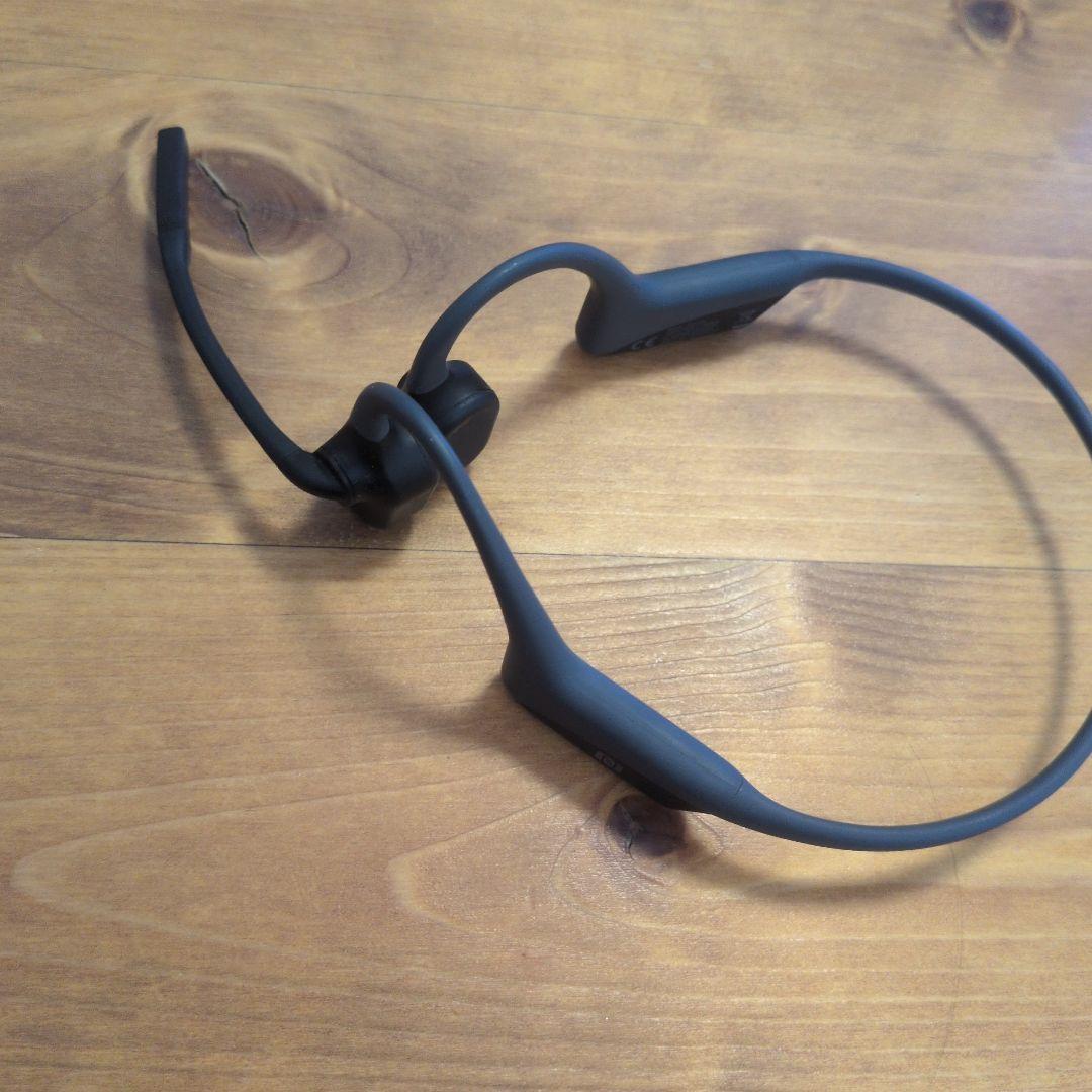 AFTERSHOKZ OpenComm ASC100 　充電コードつき①