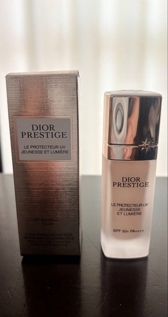 Dior プレステージ ホワイト プロテクター UV ミエール 30ml