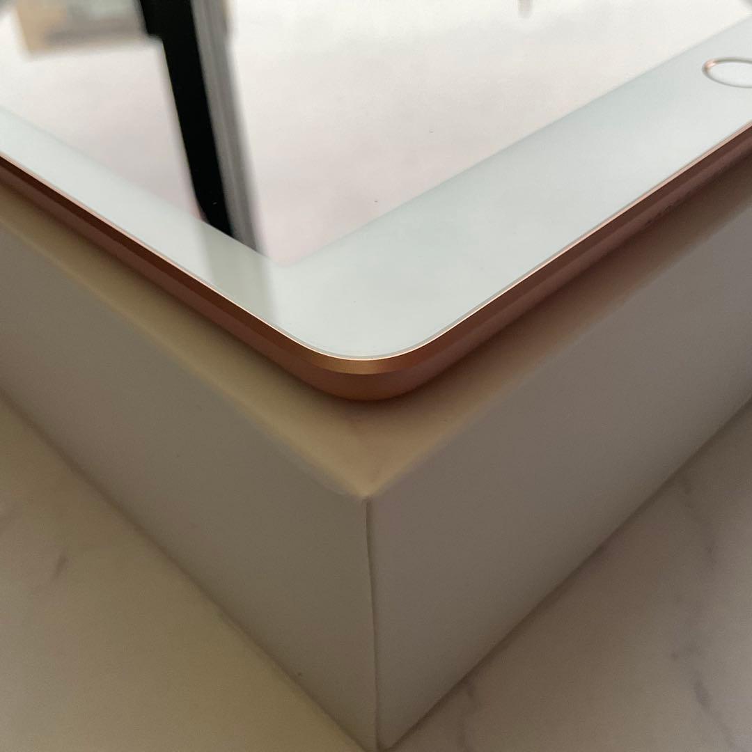 【美品】Apple iPad 第7世代 Wi-Fi Cellular 32GB