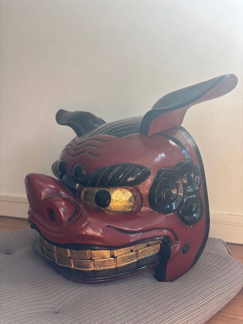 獅子頭　木製