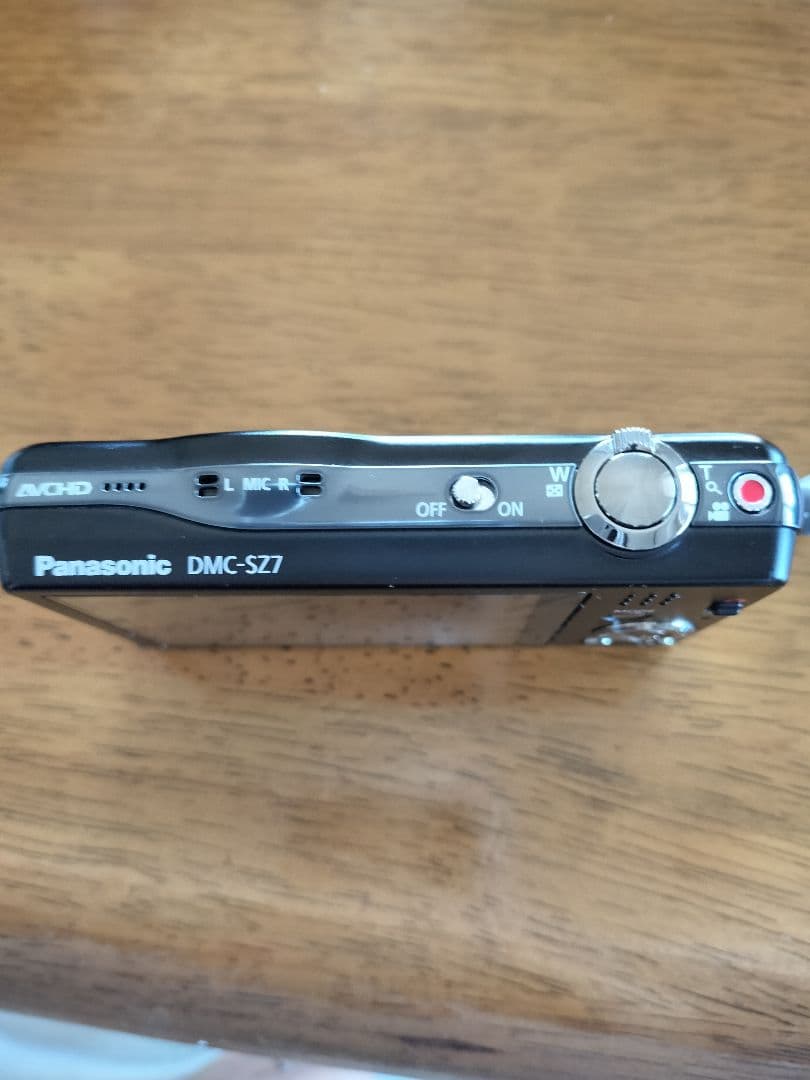 Panasonic DMC-SZ7 コンパクトデジタルカメラ