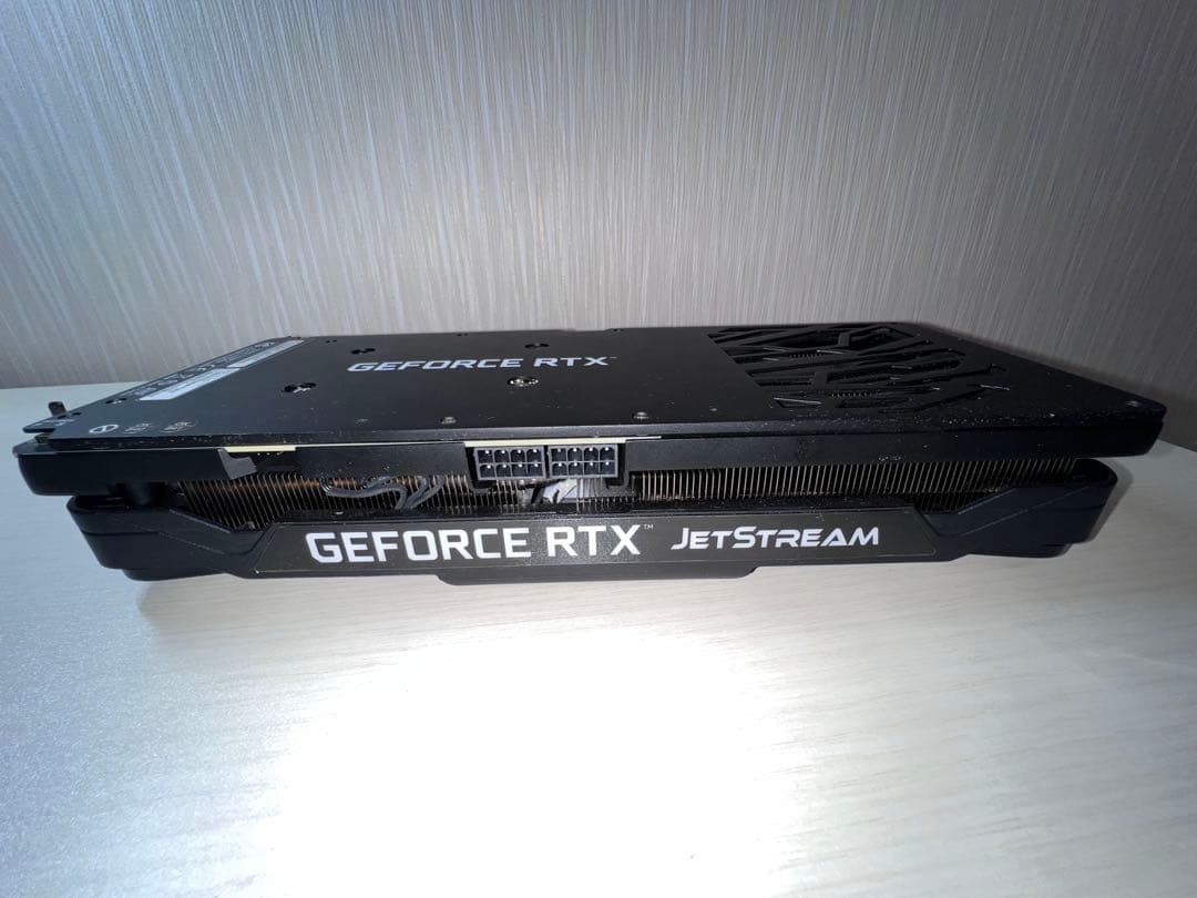 RTX 3070 GEFORCE JETSTREAM グラフィック