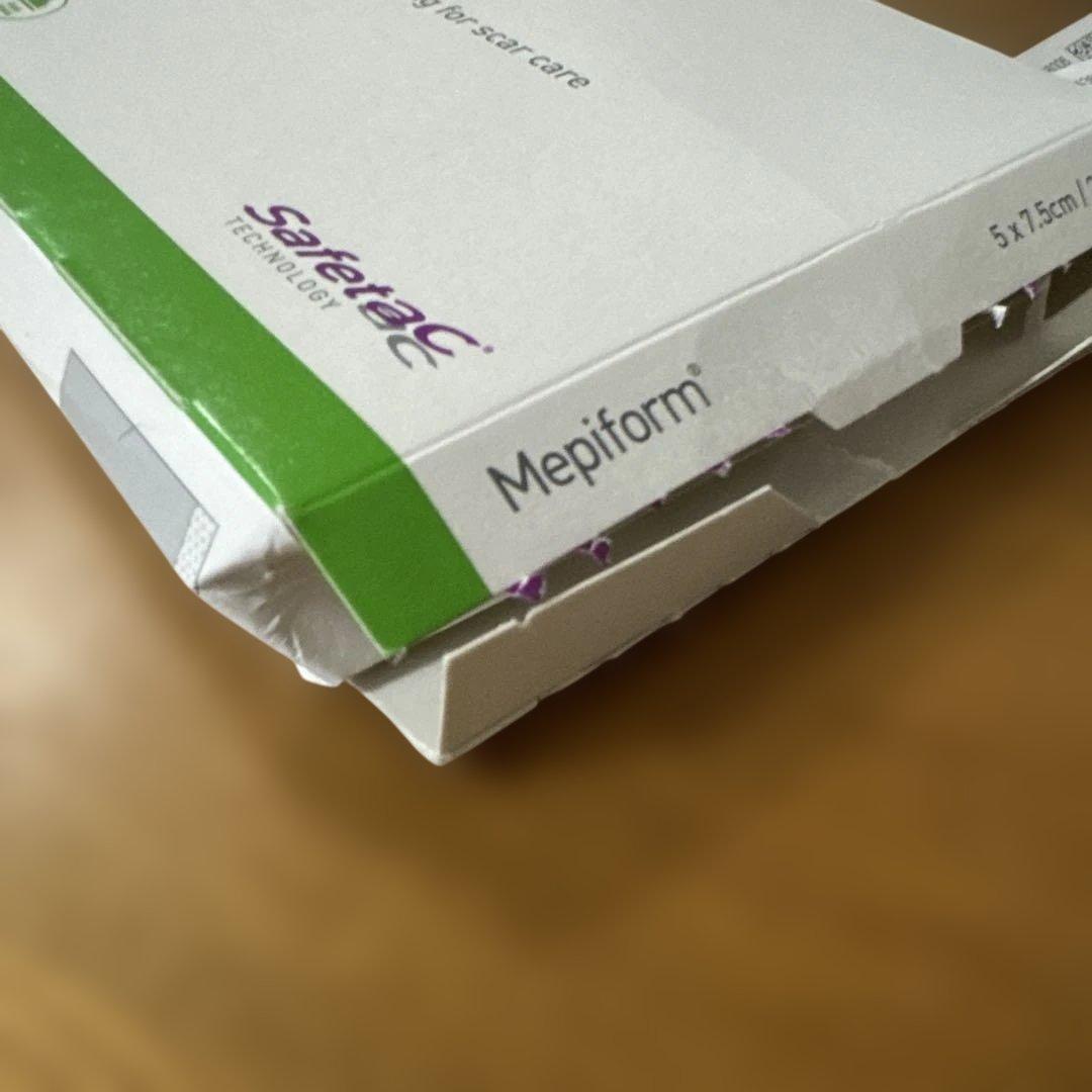 Mepiform メピフォーム 5×7.5cm 4枚　未使用