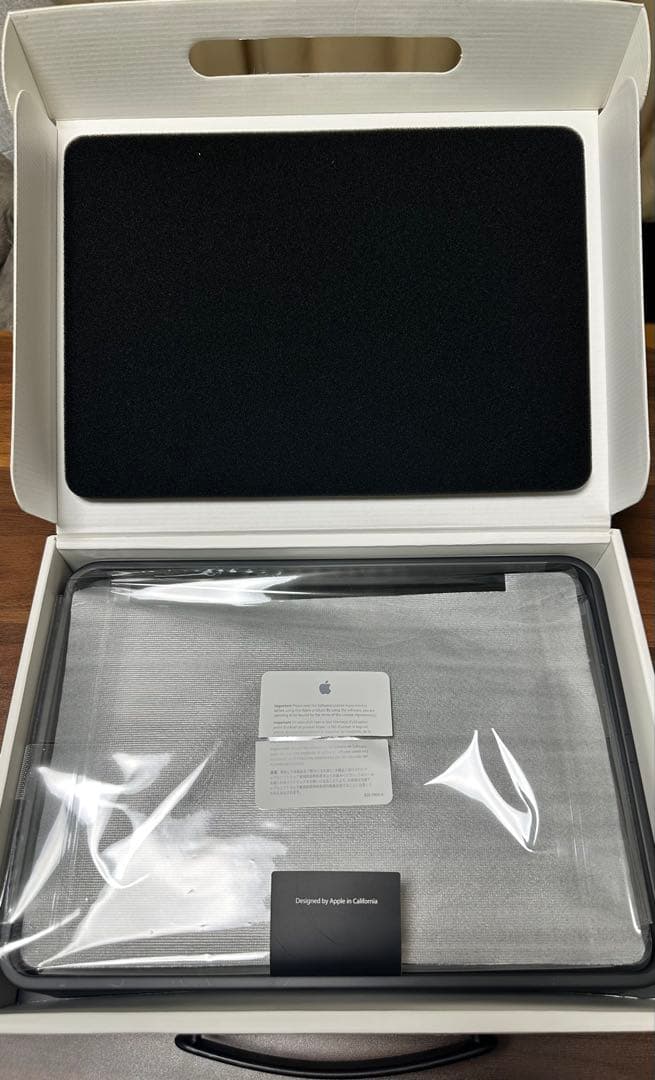 MacBook Pro 13インチ 2010 A1278 初期化済み　箱あり