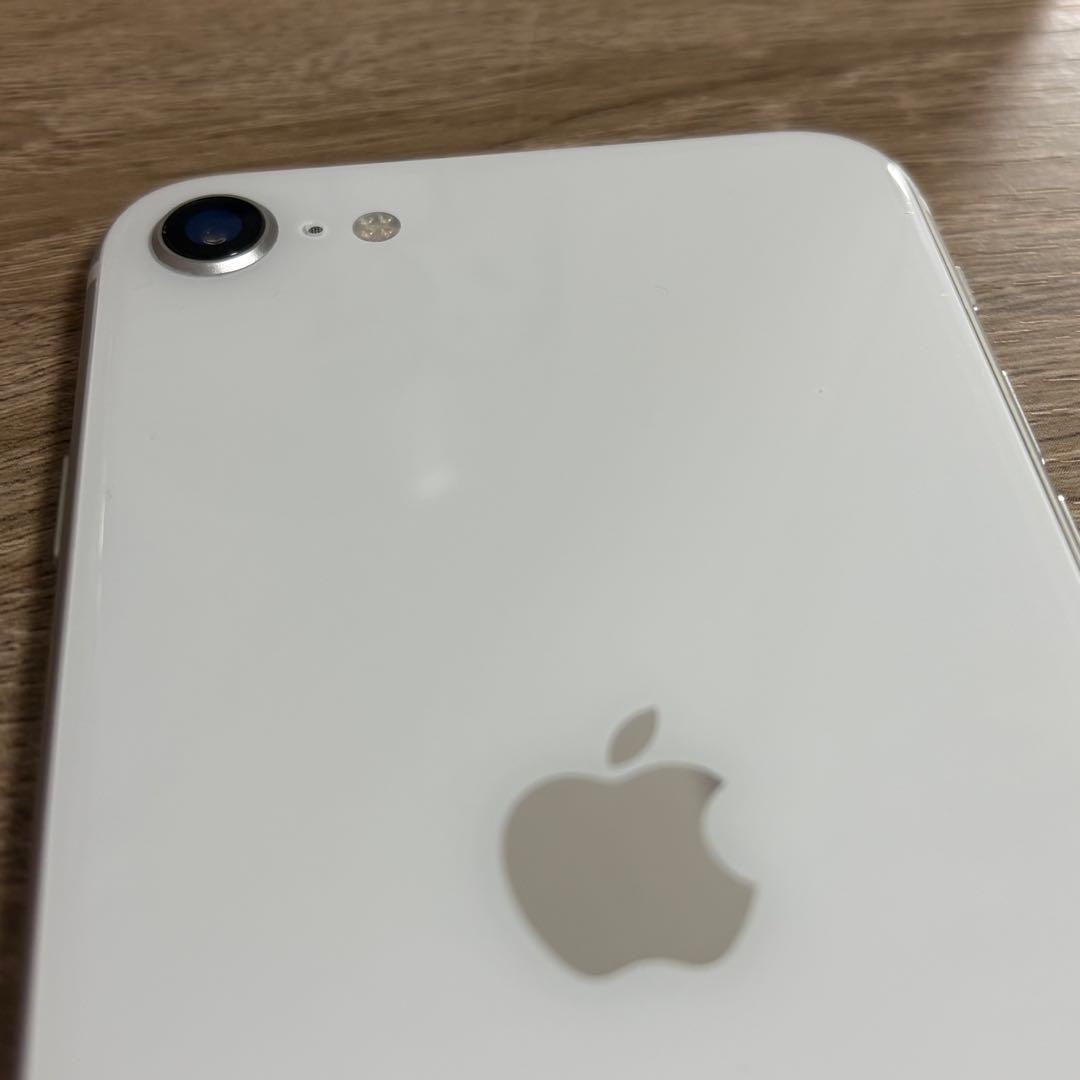 iPhone SE 第2世代 ホワイト ホームボタン故障 ジャンク品