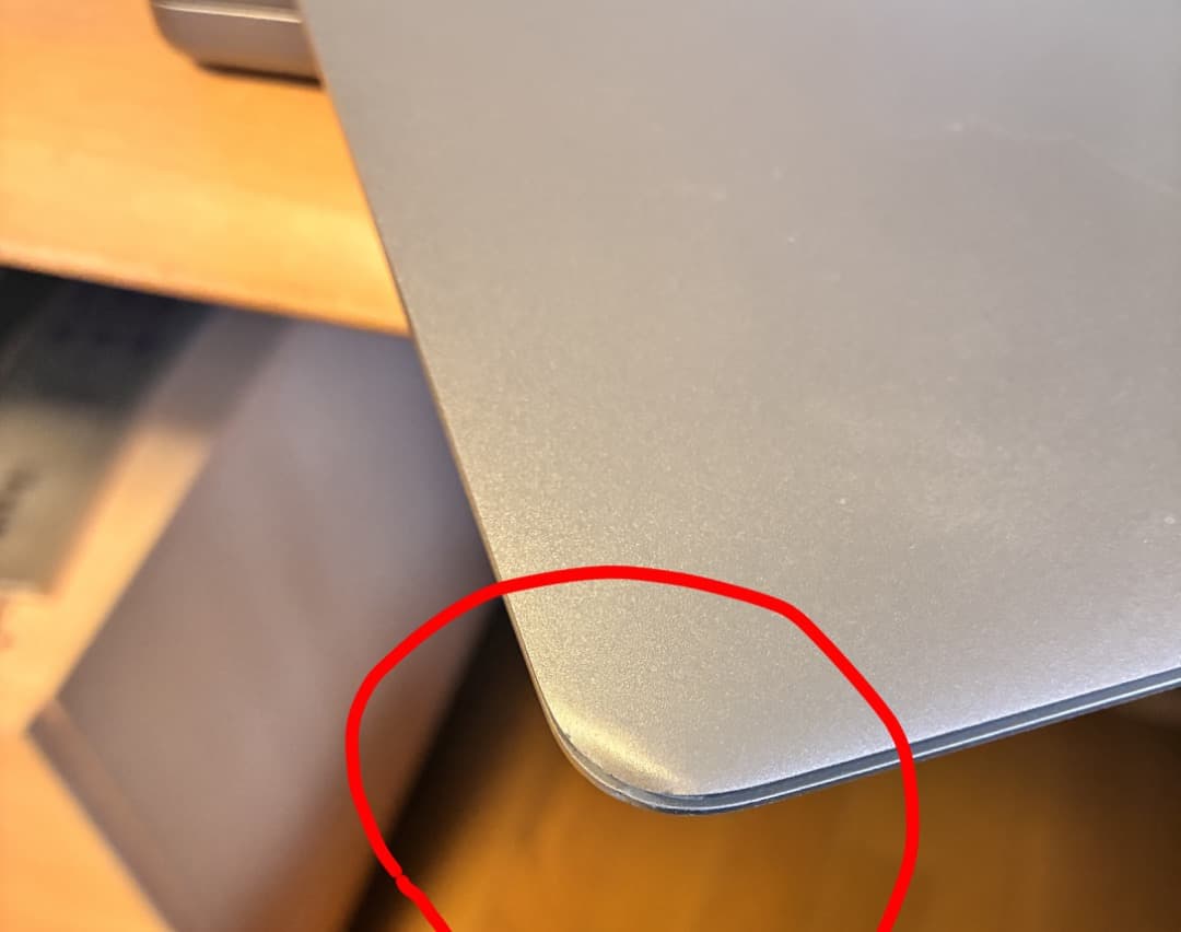 MacBook Air 13インチ（2013年モデル）バッテリー難あり