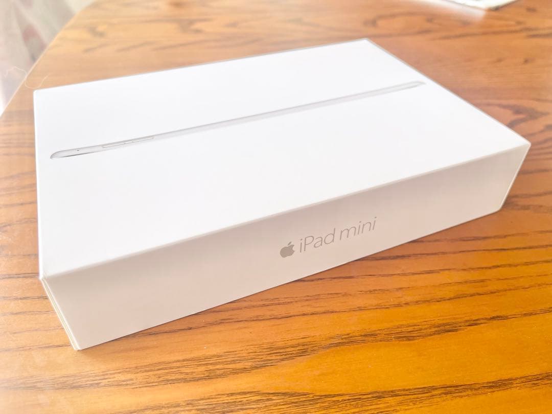 iPad本体 iPad mini4 128GB