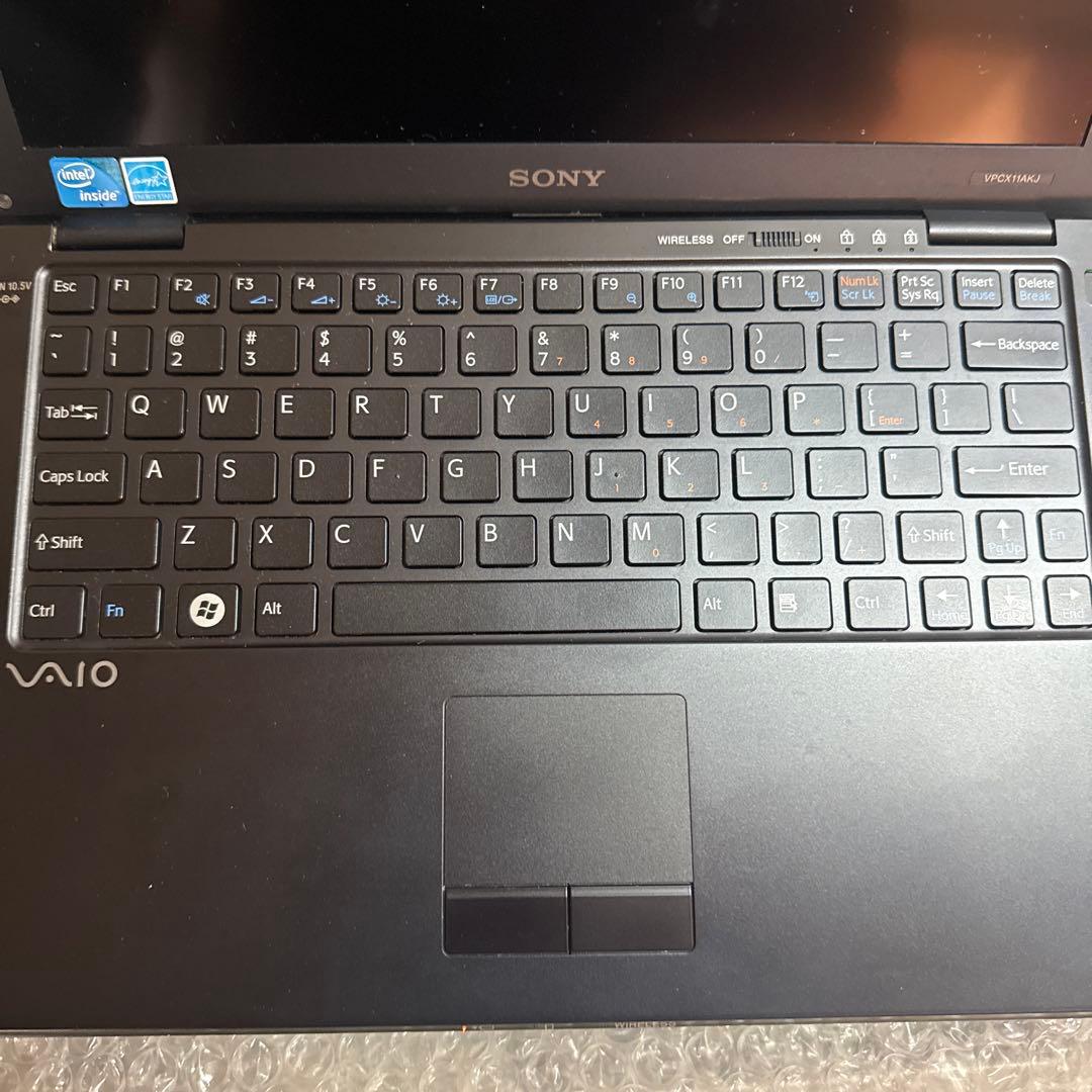 Sony VAIO ブラックノートPC VPCX11AKJ