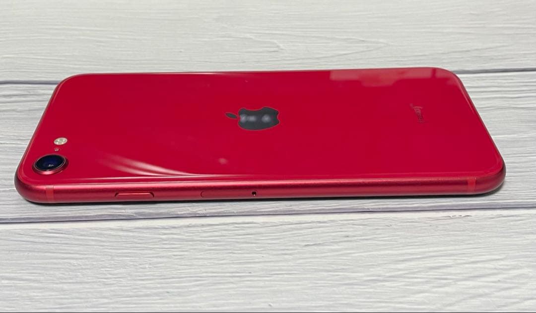 【ジャンク品】iPhone SE (第2世代) プロダクトレッド 本体