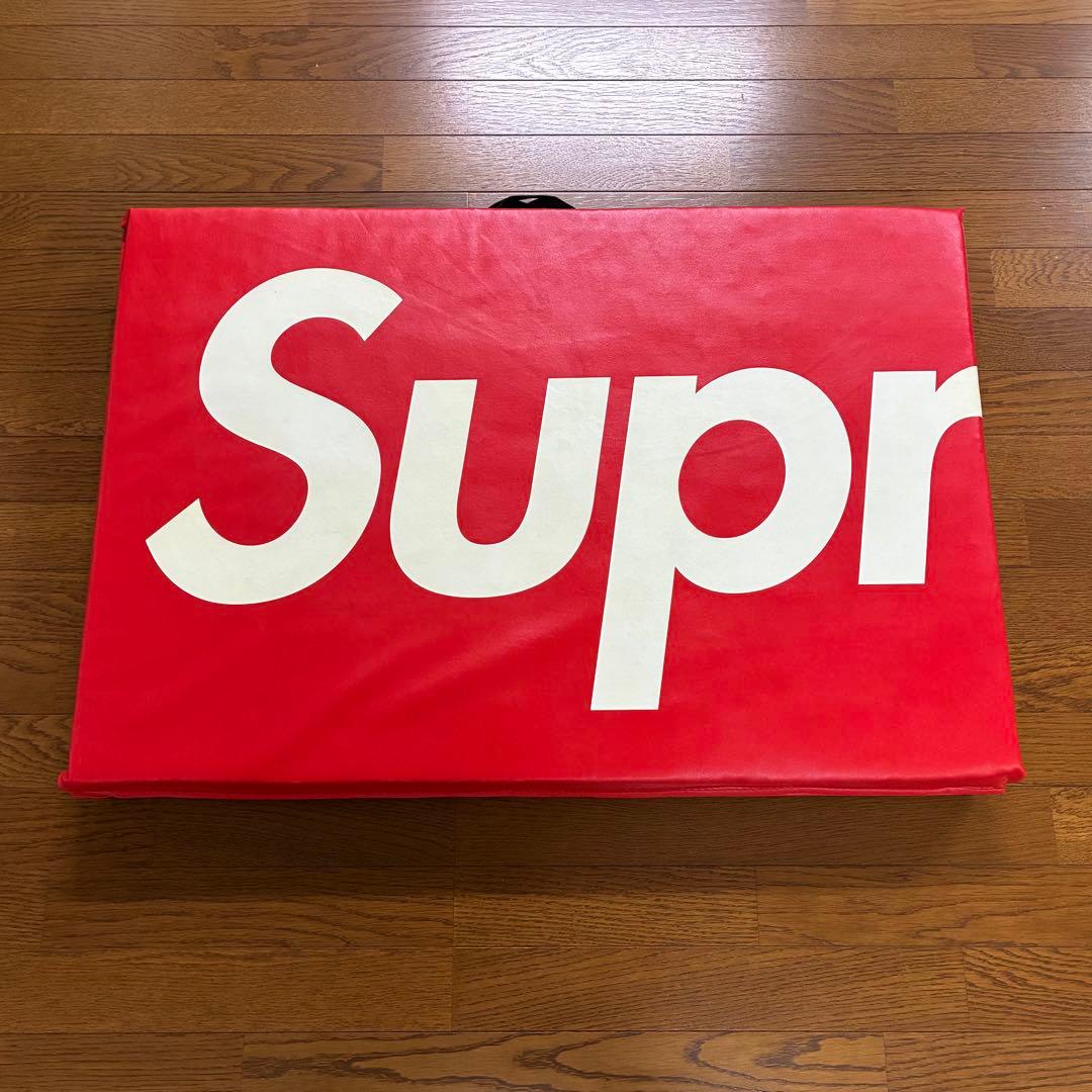 エクササイズグッズ Supreme EVERLAST Folding exercise mat
