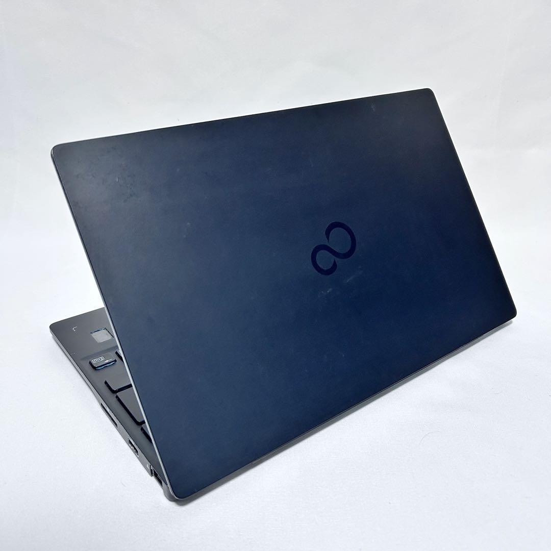 【Corei7×SSD512GB】超軽量738g｜LIFEBOOK｜第11世代