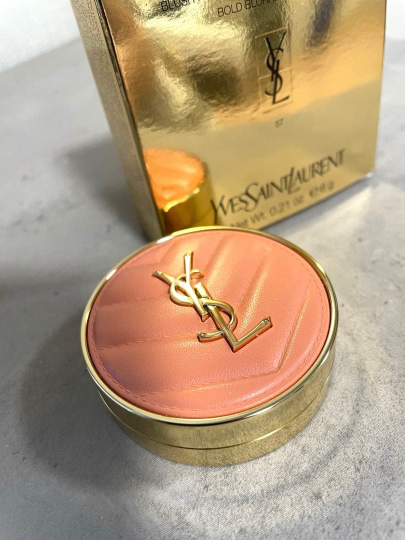 YSL メイクミーブラッシュパウダー　57 限定色