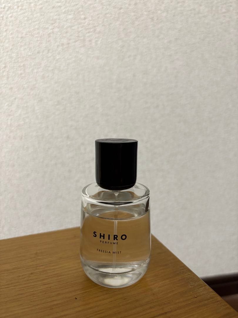 SHIRO FREESIA MIST オードパルファン