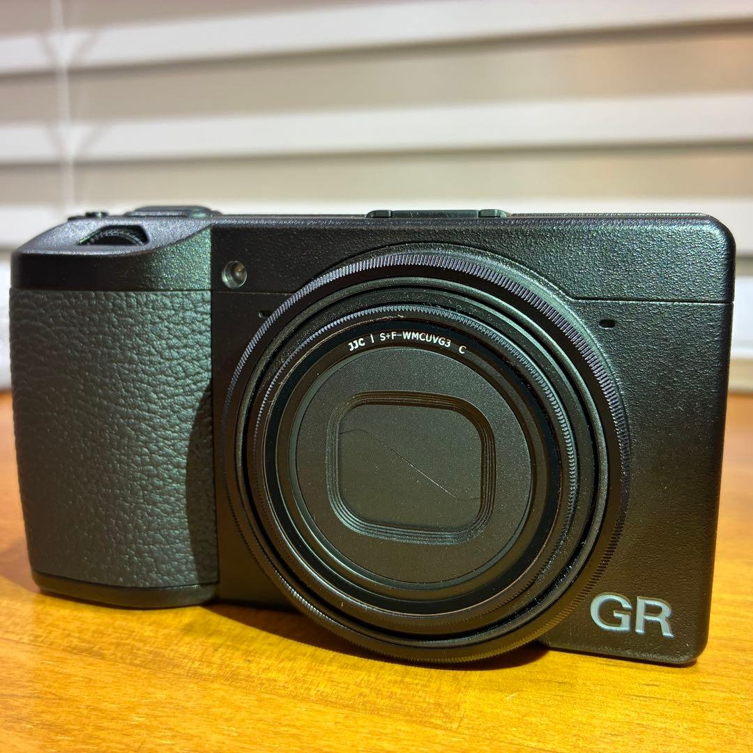 【美品】RICOH GR IIIx コンパクトデジタルカメラ