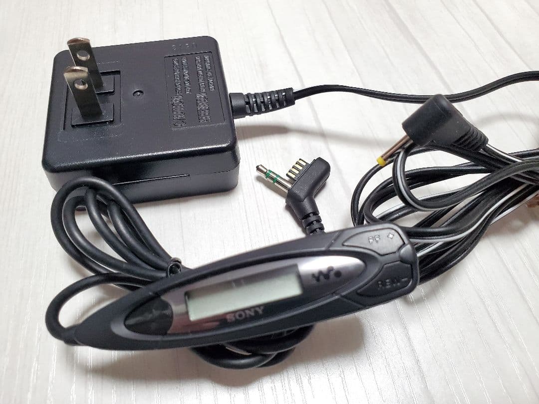 【ジャンク】SONY カセット ウォークマン WM-EX651