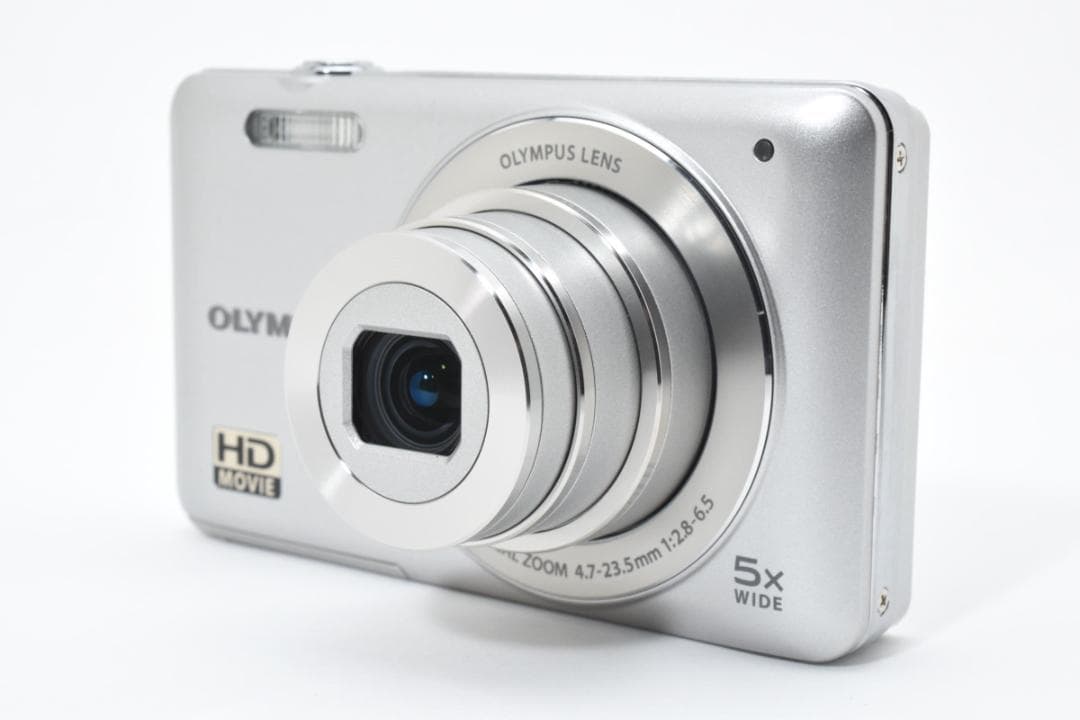 《 未使用 》　オリンパス　OLYMPUS VG-120 シルバー