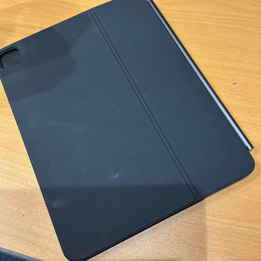 Apple iPadPro用 magic keyboard 13インチ