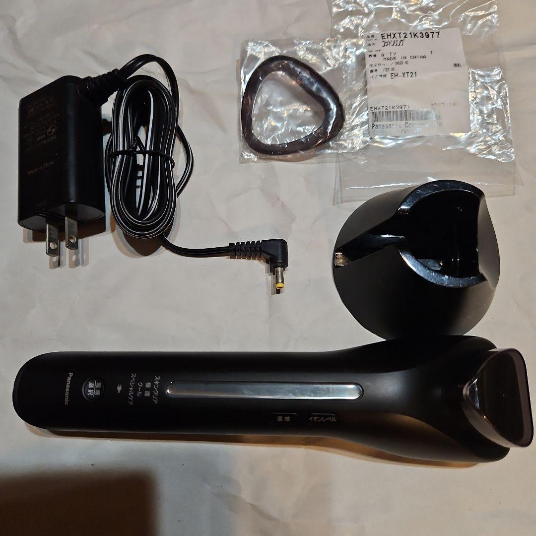 パナソニックビューティー　プレミアム　イオンエフェクター　美顔器