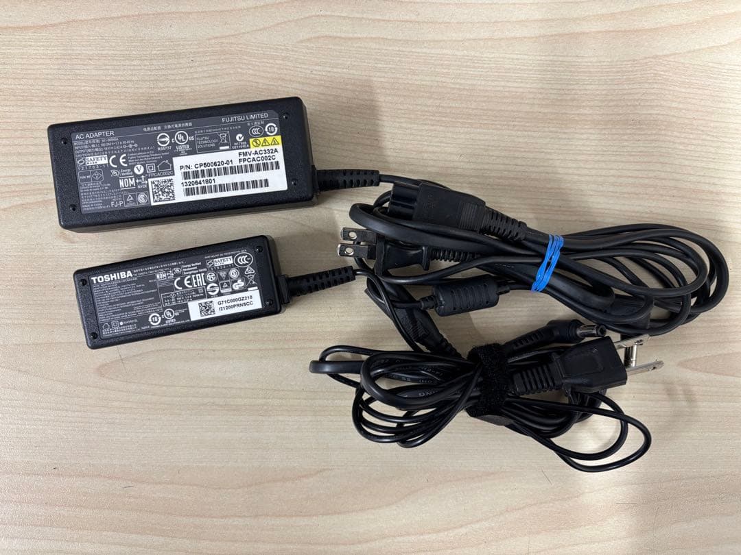 富士通 A574/M・TOSHIBA B35/R　2台セット