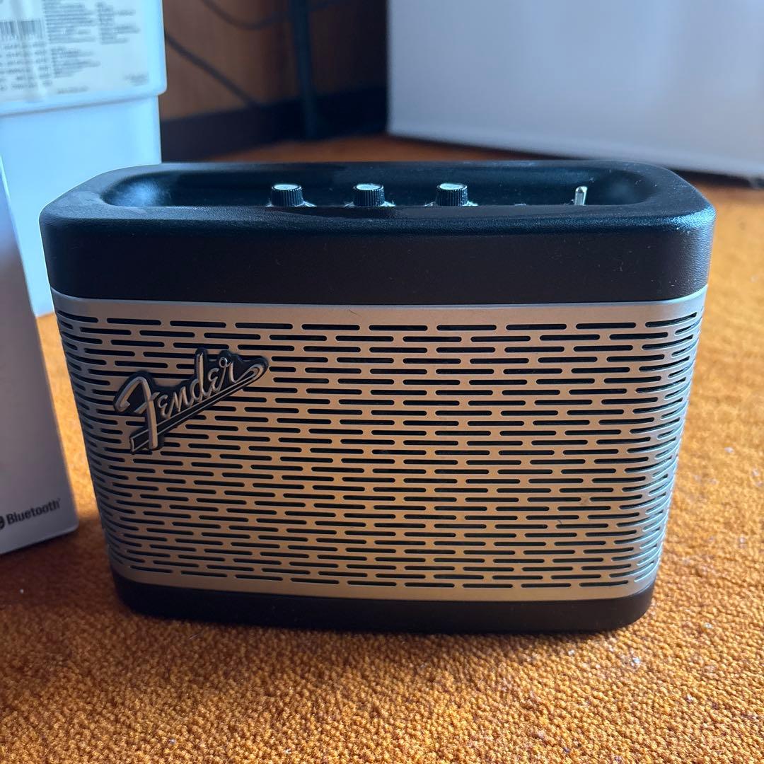 スピーカー・ウーファー Fender NEWPORT BLUETOOTH SPEAKER BLACK