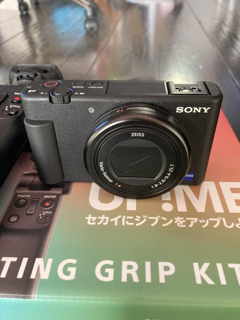 美品！SONY VLOGCAM ZV-1G ブラック グリップ付き
