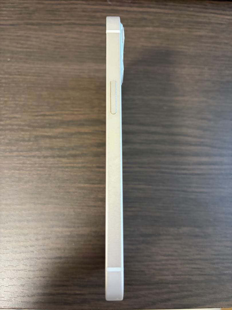 iPhone 13 256GB ホワイト SIMフリー バッテリー100%