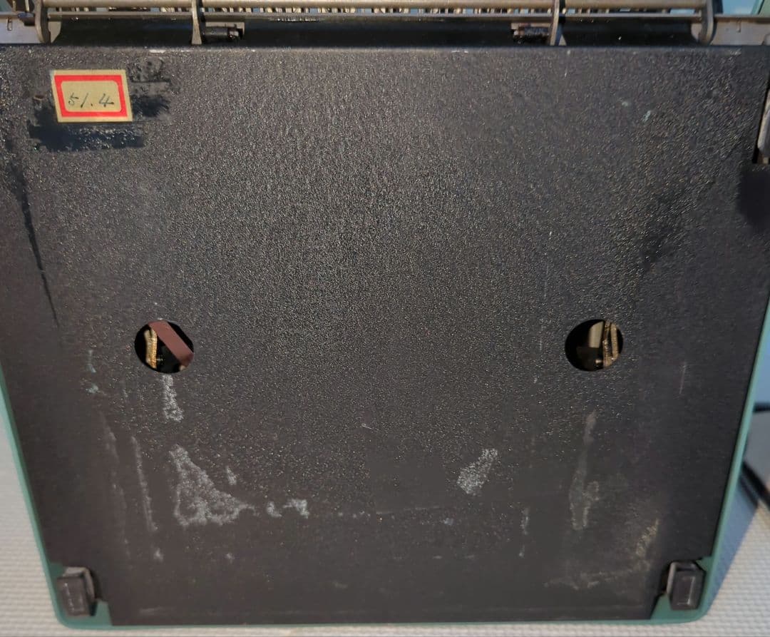Olivetti lettera 32 タイプライター アンティーク雑貨