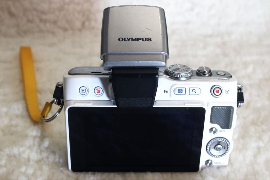 ⭐️美品⭐️ OLYMPUS PEN Lite E-PL3 S コンパクト一眼レフ