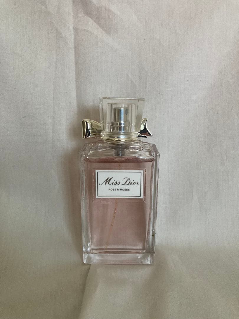 Miss Dior Rose N'Roses オードトワレ50ml