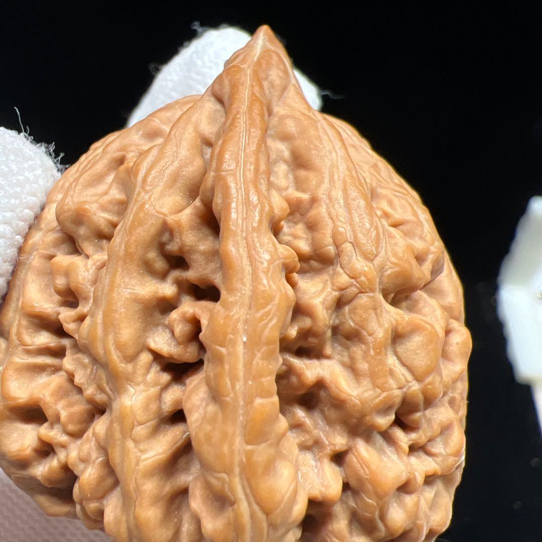 文玩堂：原桩・鳳凰台 文玩胡桃（精品）