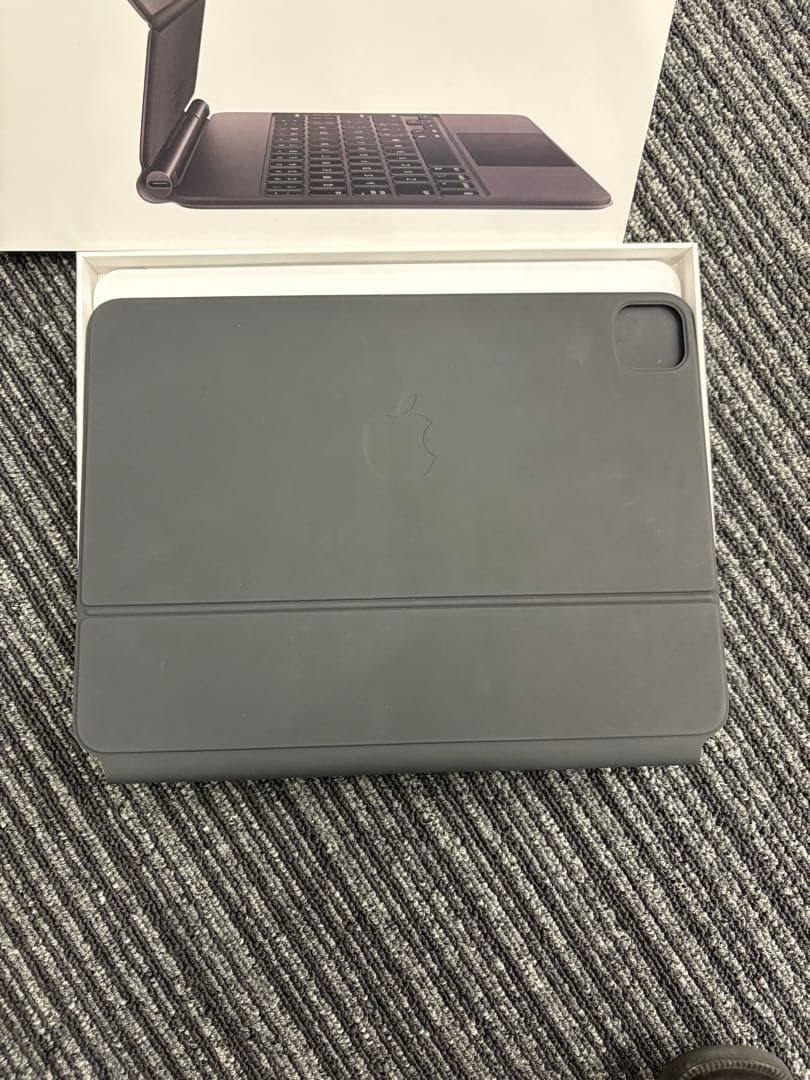 【極美品】Apple アップル Magic Keyboard MXQT2J/A