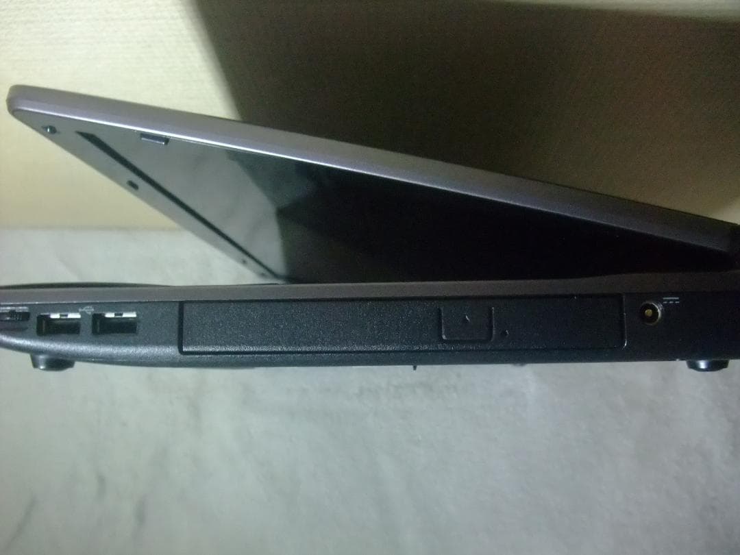 LL770FS i7 8GB 1TB BD WiFi Office 即使用