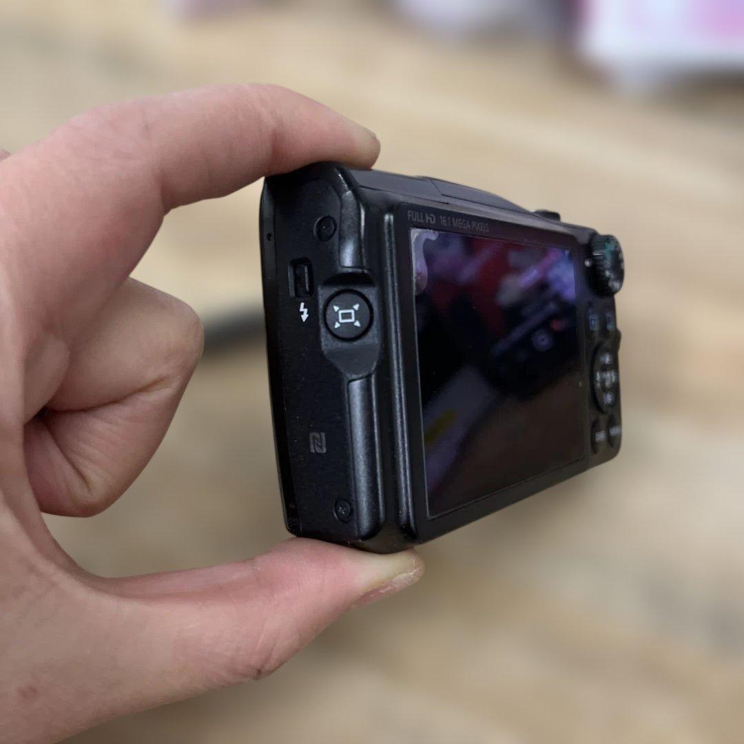 チ*ラ様 Canon SX710 HS コンパクトデジタルカメラ 現状品動作未確