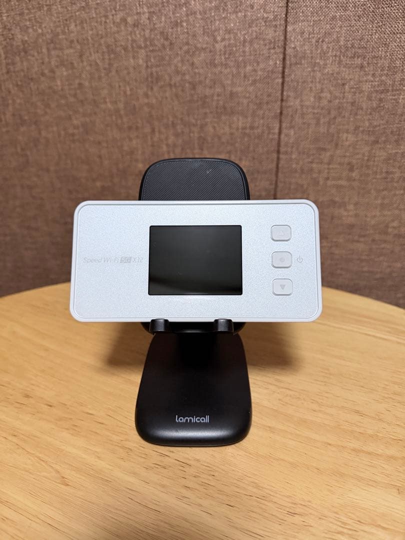 Speed Wi-Fi 5G X12 NAR03SWU+専用クレードル付き