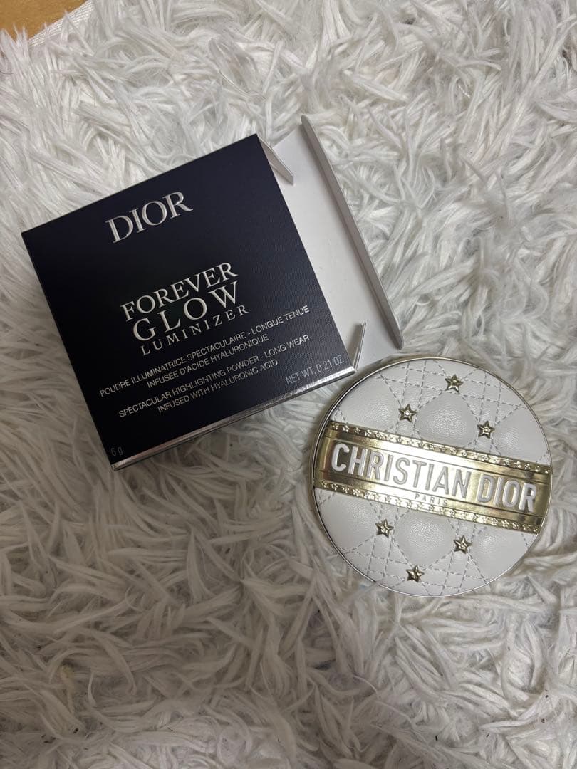 【新品】DIOR ディオールスキンフォーエヴァーグロウ ルミナイザー 001