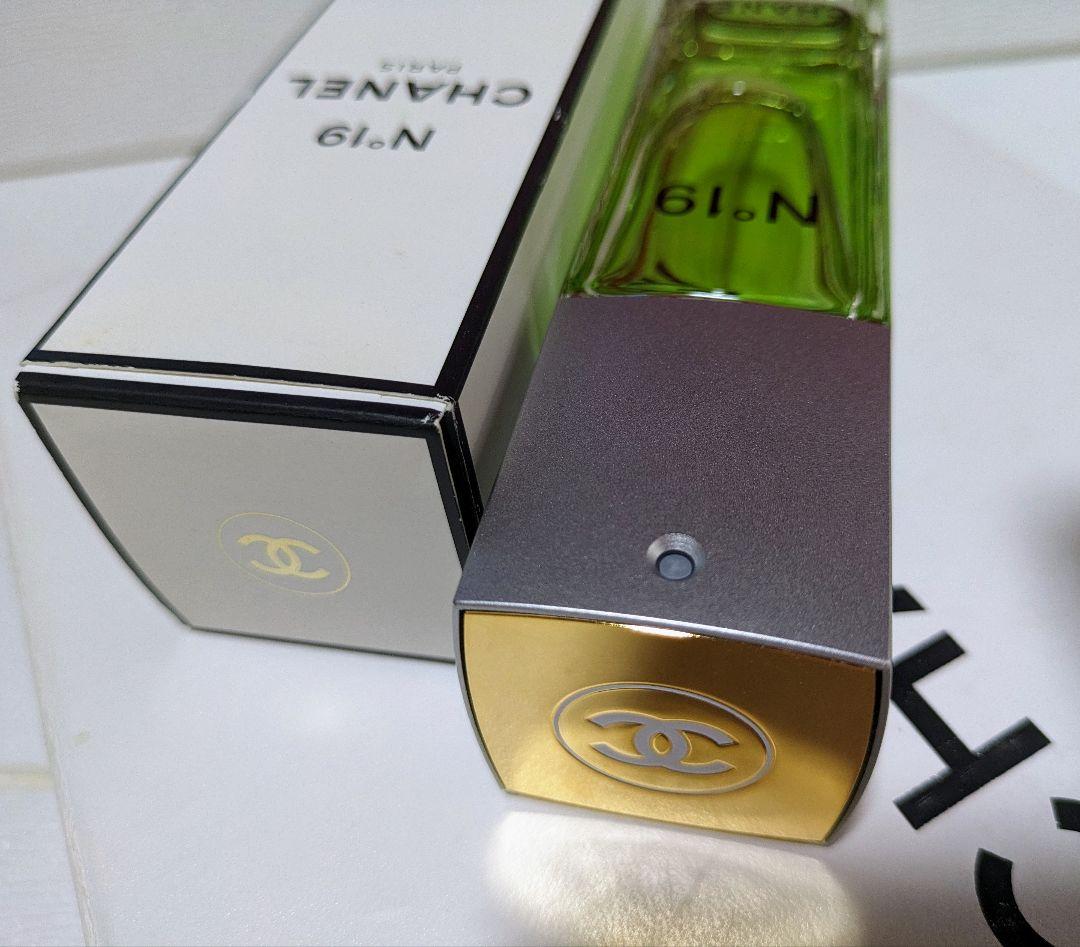 【CHANEL】No19オードトワレ100ml
