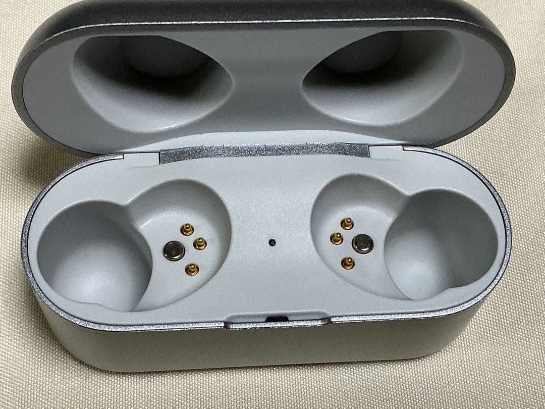 【美品】Technics EAH-AZ40M2 ワイヤレスイヤホン シルバー