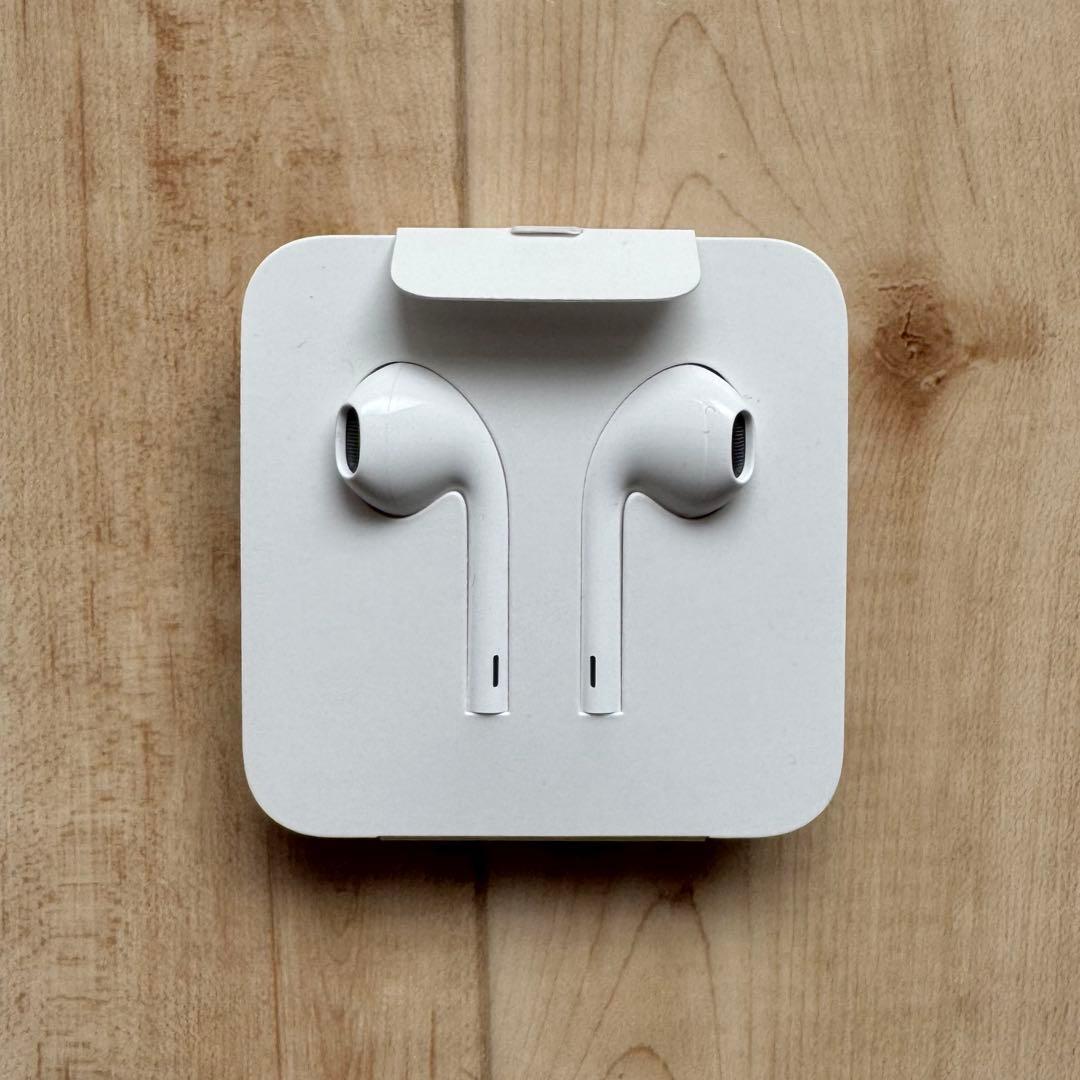【画面割れ・傷有】iPhone8 64GB 香港版