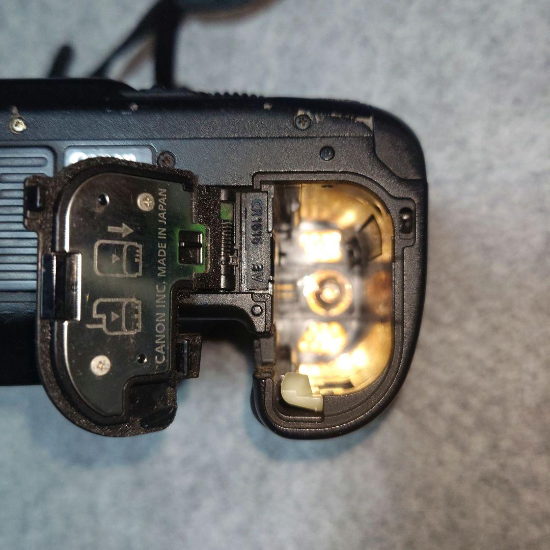 Canon デジタル一眼レフカメラ EOS 7D DS126251 ジャンク品